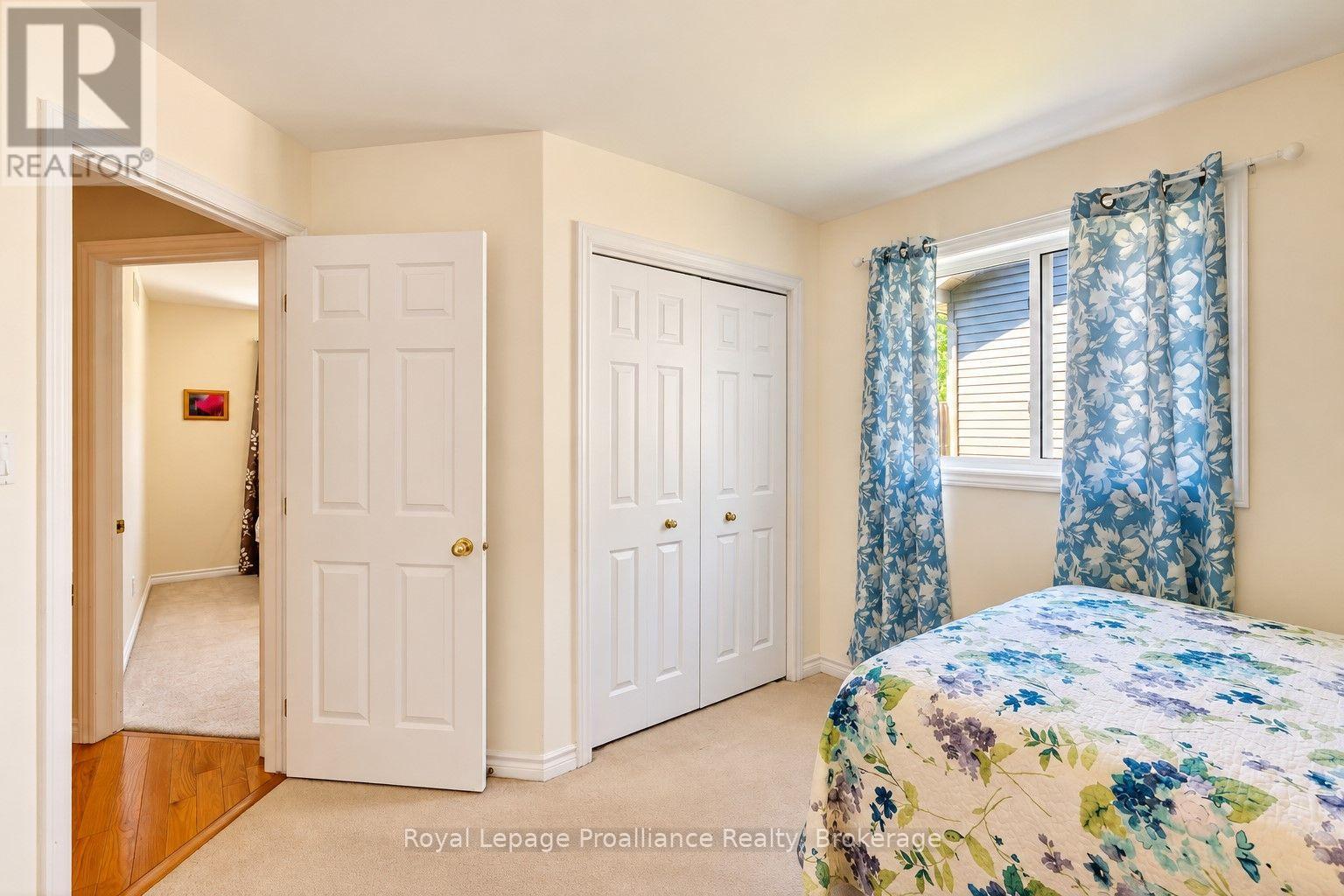 30 HEARTWOOD DRIVE - 23