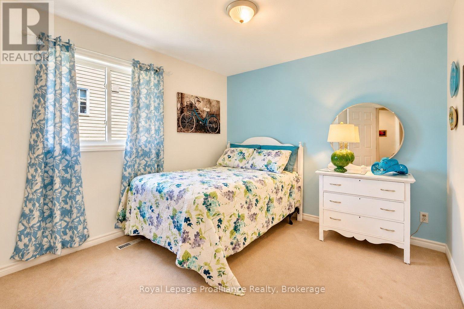 30 HEARTWOOD DRIVE - 22