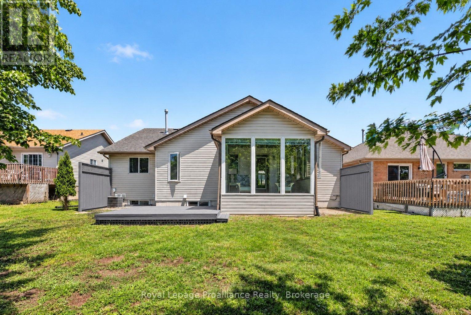 30 HEARTWOOD DRIVE - 39