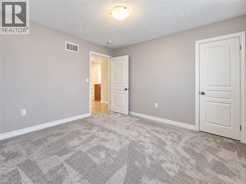 81 Bellagio Avenue — photo 25