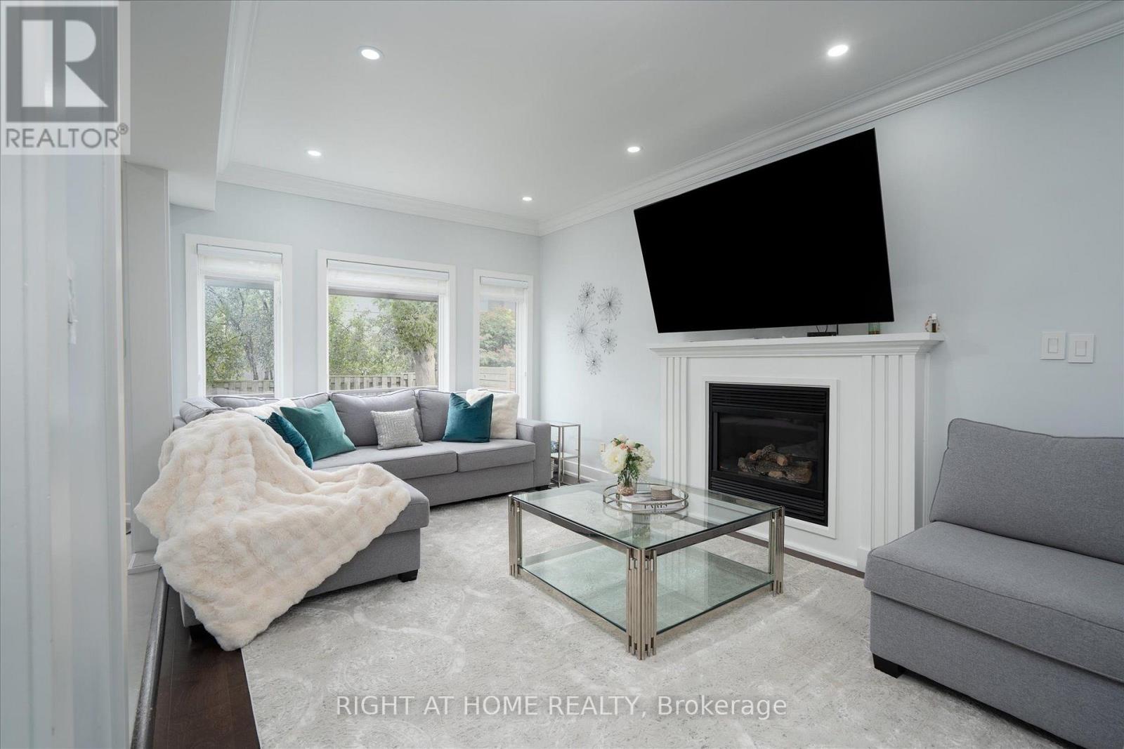 1001 LYTTON COURT - 13