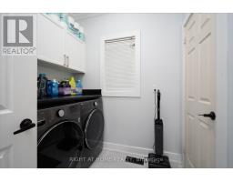Bedroom 3 - 1001 Lytton Court, Pickering, ON L1W3Z2 Photo 16