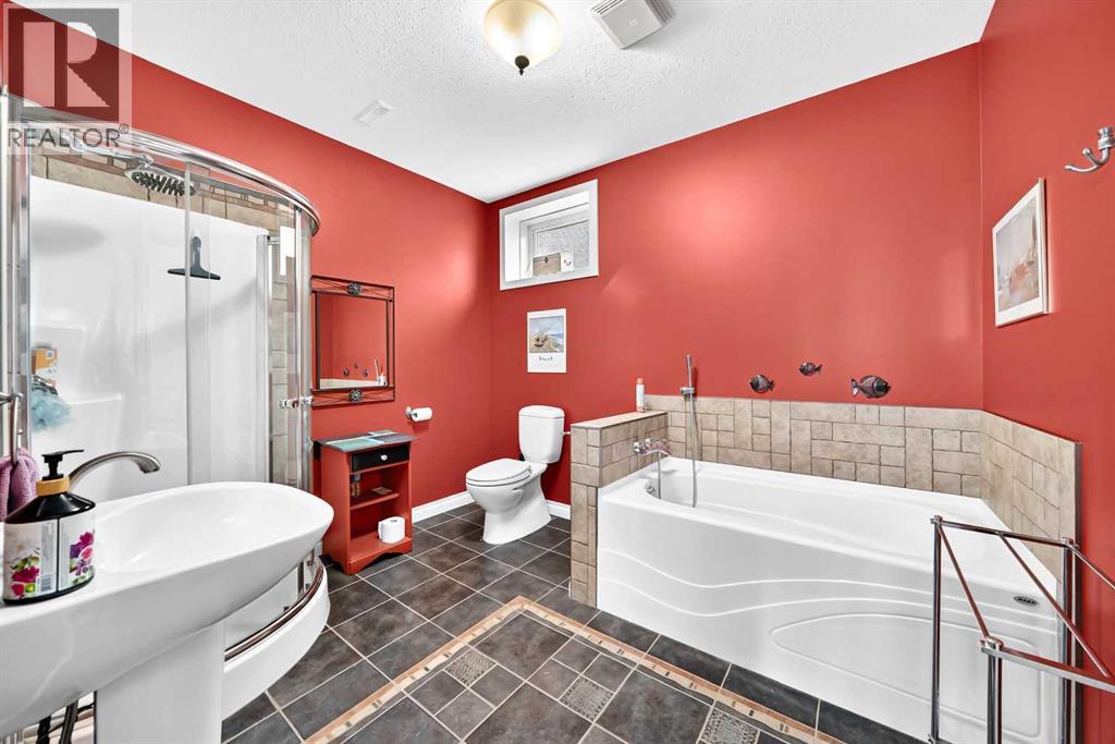 Listing photo – 6444 Cedar Way, Innisfail