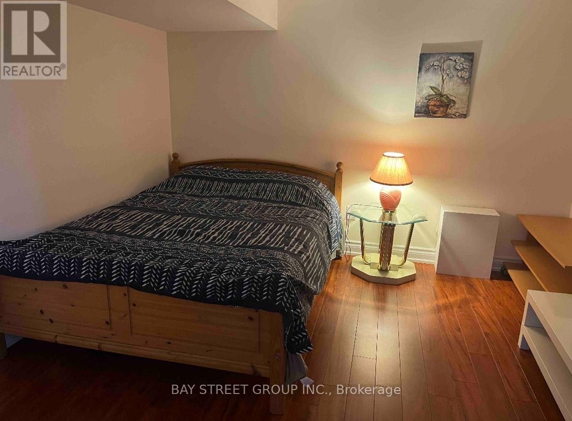 26 STAVE (LOWER) CRESCENT, Richmond Hill (Westbrook) — photo 6