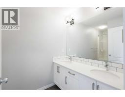 28 Seton Terrace SE - photo 18
