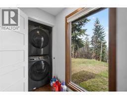 1040 Old Auto Road Se, Salmon Arm, BC V1E2P5 Photo 25