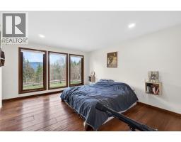 1040 Old Auto Road Se, Salmon Arm, BC V1E2P5 Photo 23