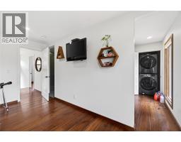 1040 Old Auto Road Se, Salmon Arm, BC V1E2P5 Photo 26