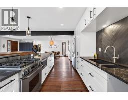 1040 Old Auto Road Se, Salmon Arm, BC V1E2P5 Photo 18