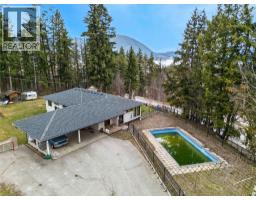 1040 Old Auto Road Se, Salmon Arm, BC V1E2P5 Photo 64