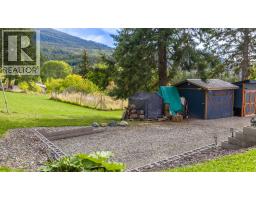 960 Monrose Road, Wynndel, BC V0B2N2 Photo 37