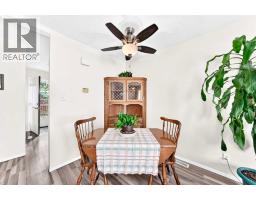 755 Kingsmere Crescent SW - photo 8