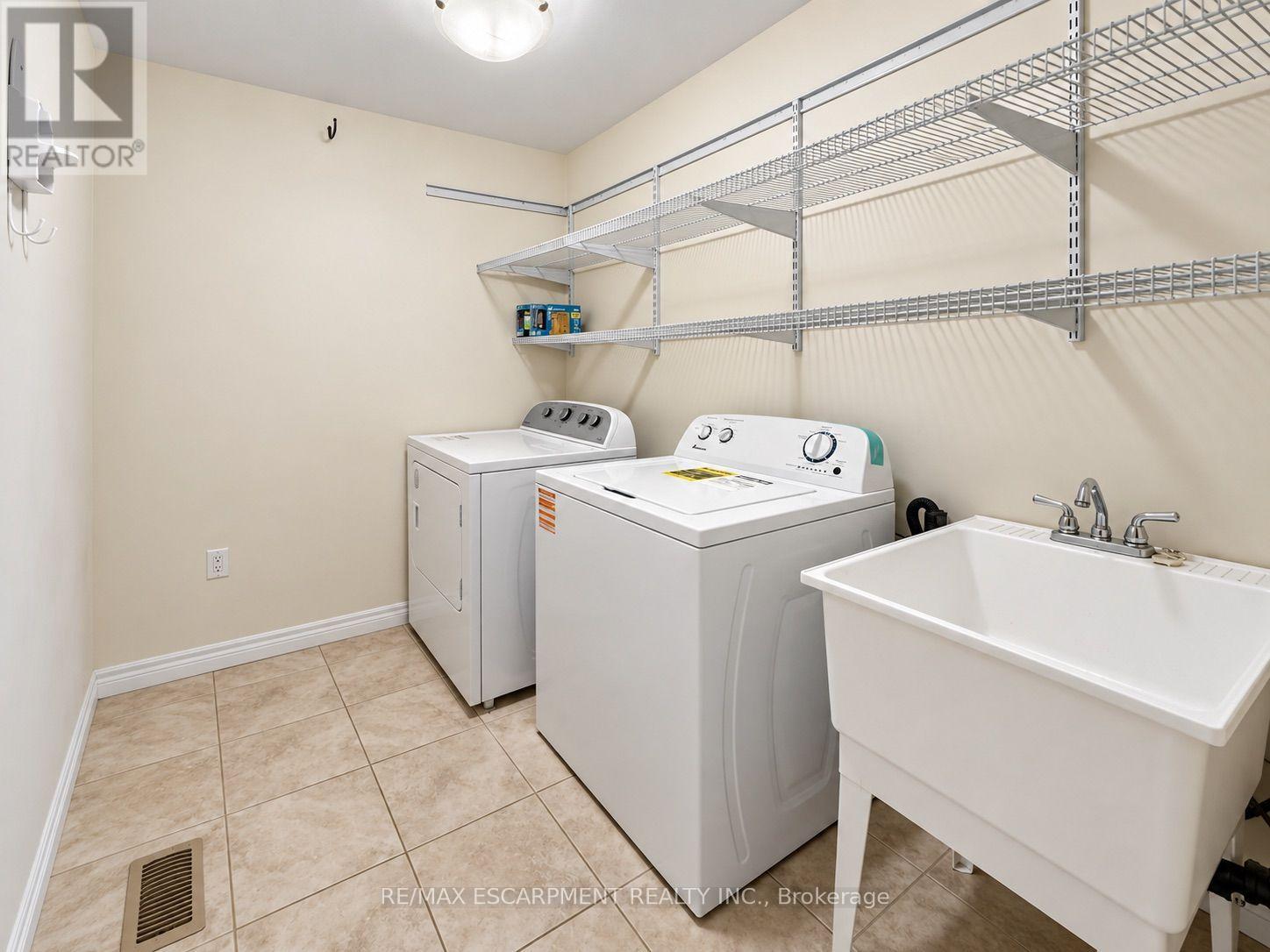 81 Bellagio Avenue — photo 22