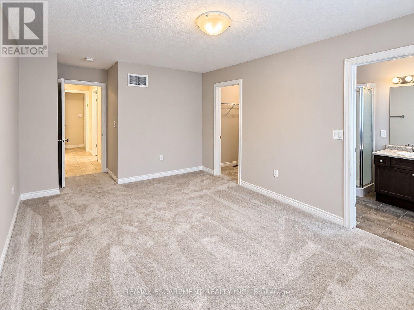 81 Bellagio Avenue — photo 27