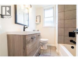 138 Cameron Avenue N, Hamilton, ON L8H4Z3 Photo 14