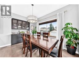 Great room - 133 Drake Landing Heath, Okotoks, AB T1S0G8 Photo 7