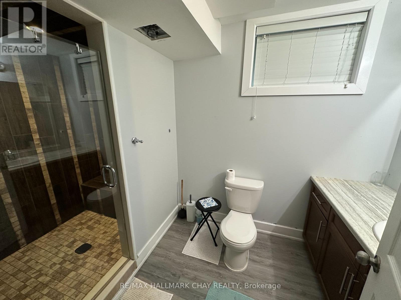 142 Summerset Drive, Barrie photo 16