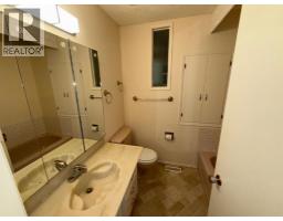 25 Nevada Place W - photo 18