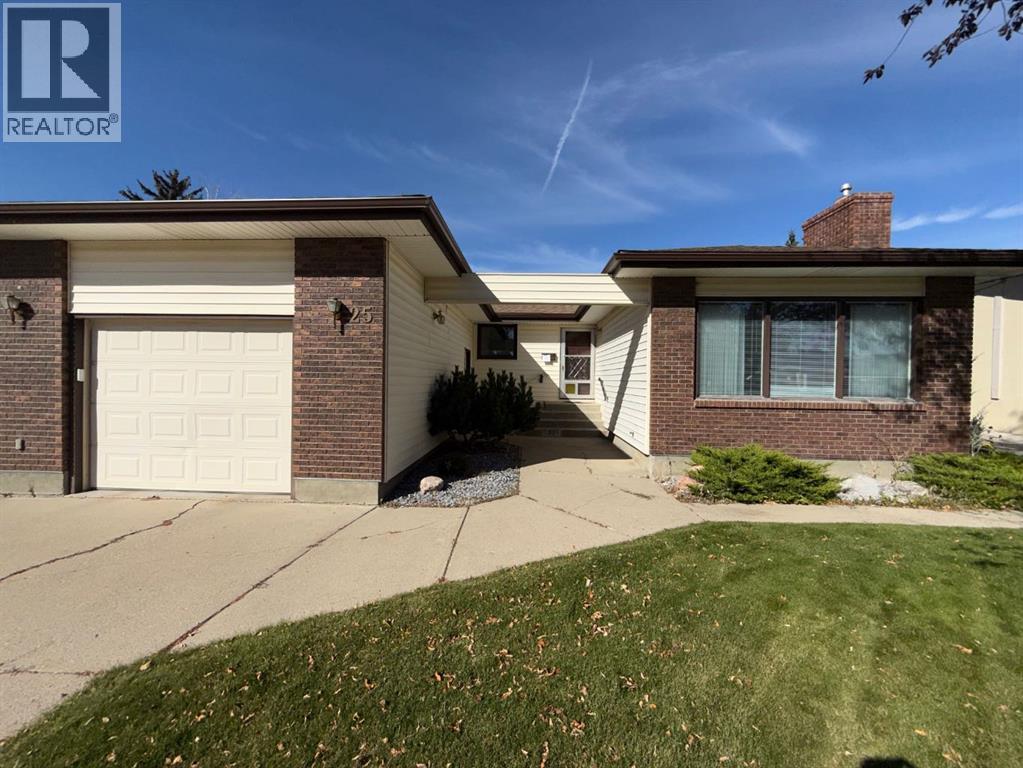 25 Nevada Place W - 2