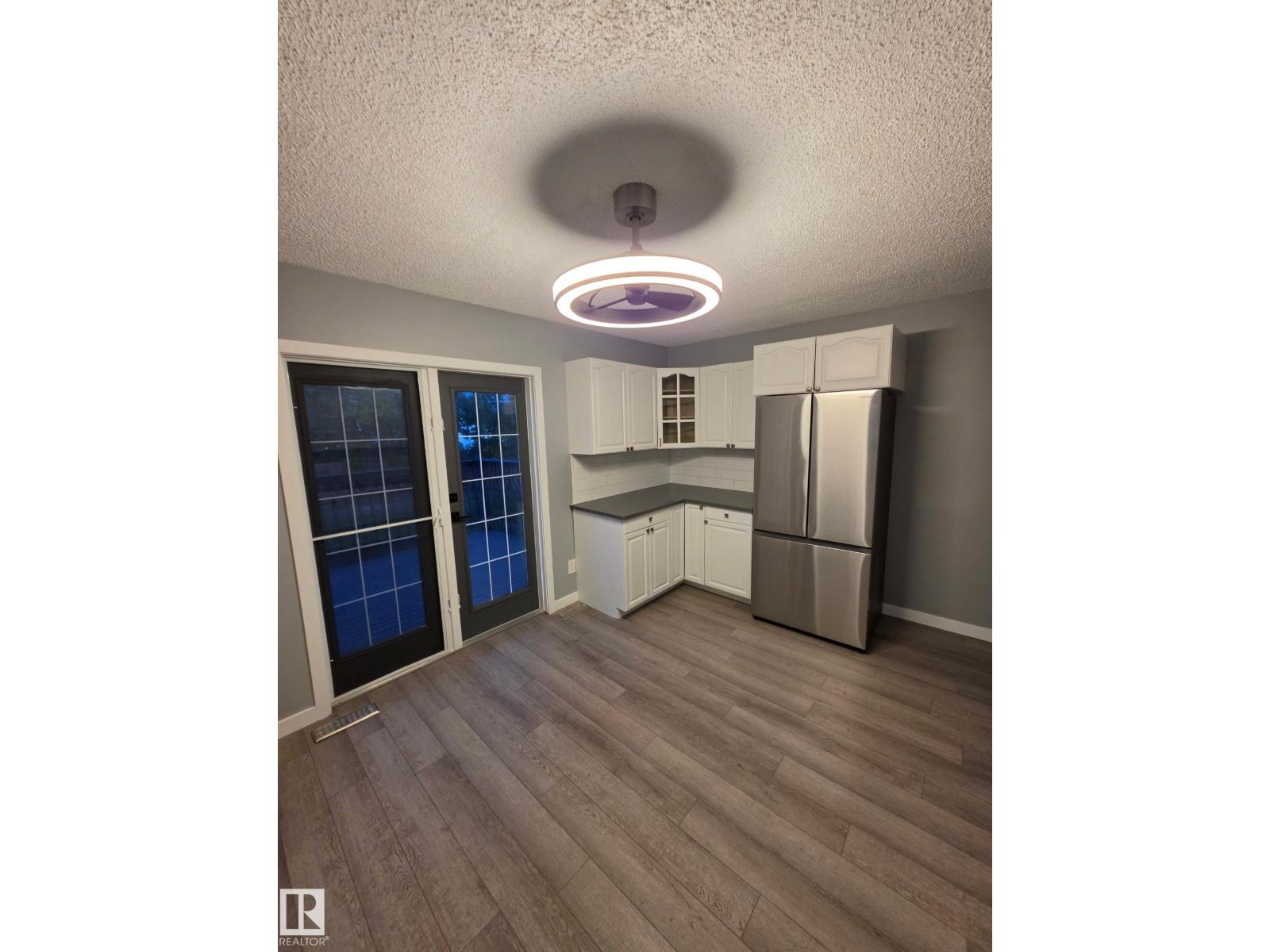 12319 47 ST NW - Image 43
