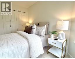 201 2520 Wark St, Victoria, BC V8T5G6 Photo 18