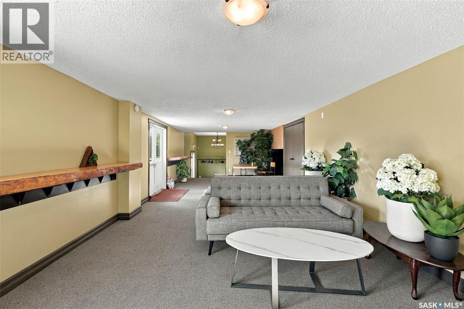 208 Main STREET W, Warman — photo 10