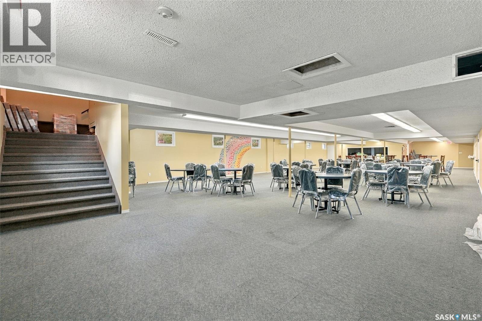 208 Main STREET W, Warman — photo 33