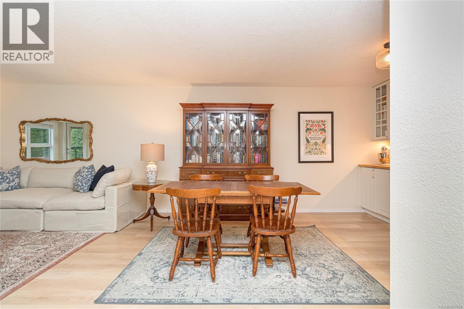 #205 1610 Jubilee Ave - 14