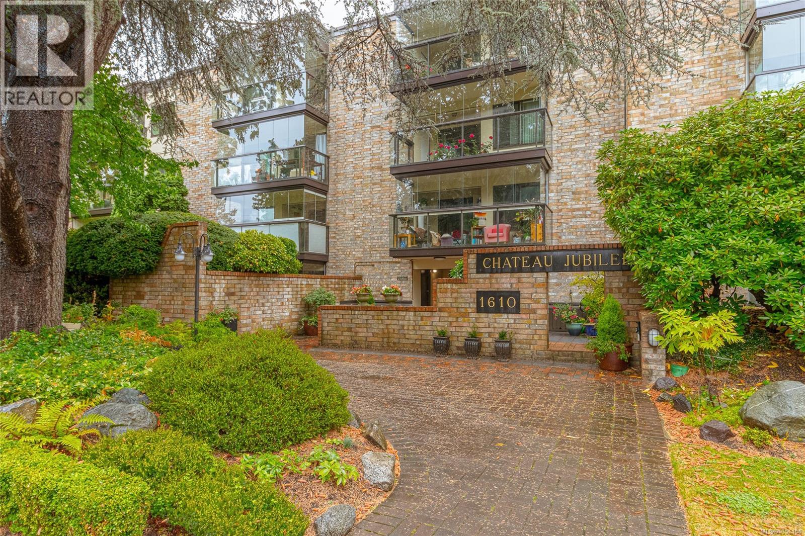#205 1610 Jubilee Ave - 2