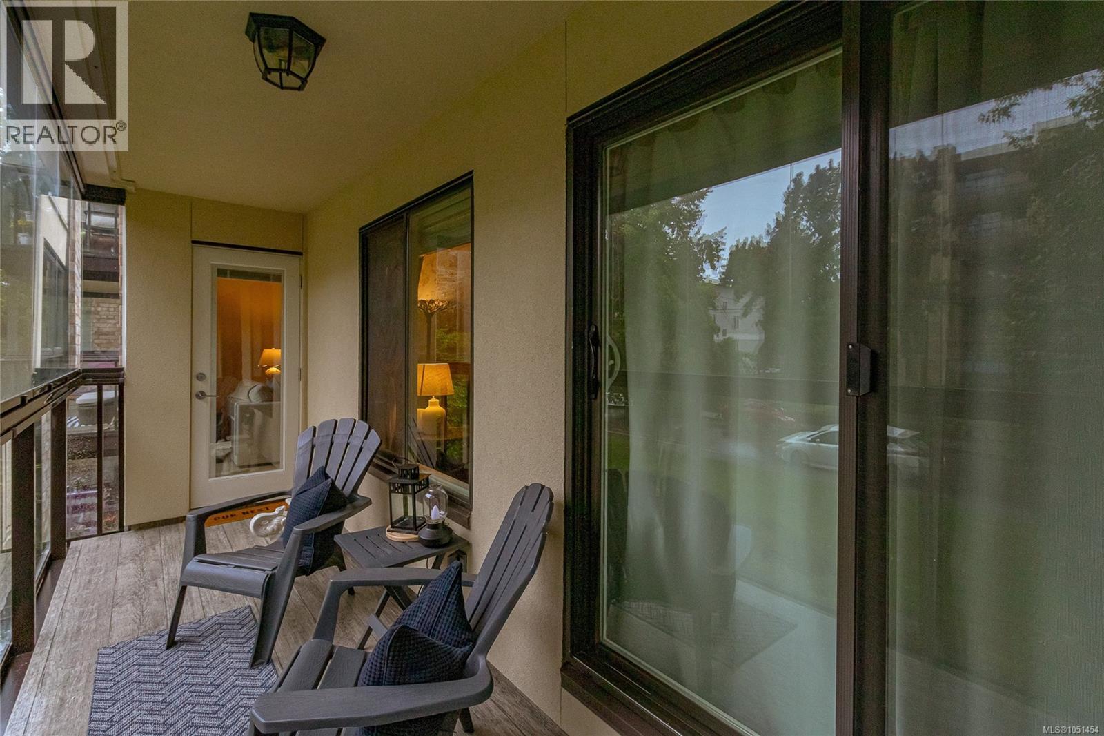 #205 1610 Jubilee Ave - 36