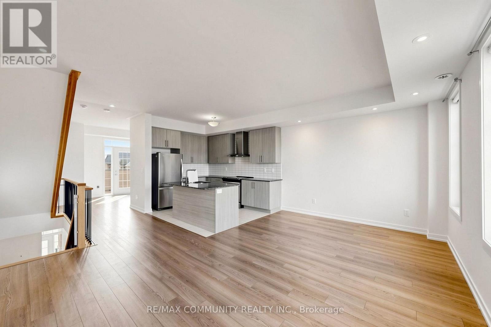 221 HARDING PARK STREET - 12