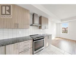 221 Harding Park Street, Newmarket, ON L3Y0E3 Photo 19