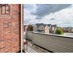 221 Harding Park Street, Newmarket, ON L3Y0E3 Photo 35