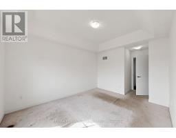 221 Harding Park Street, Newmarket, ON L3Y0E3 Photo 30
