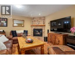 142 Springbank Crescent Sw, Calgary, AB T3H3S6 Photo 32