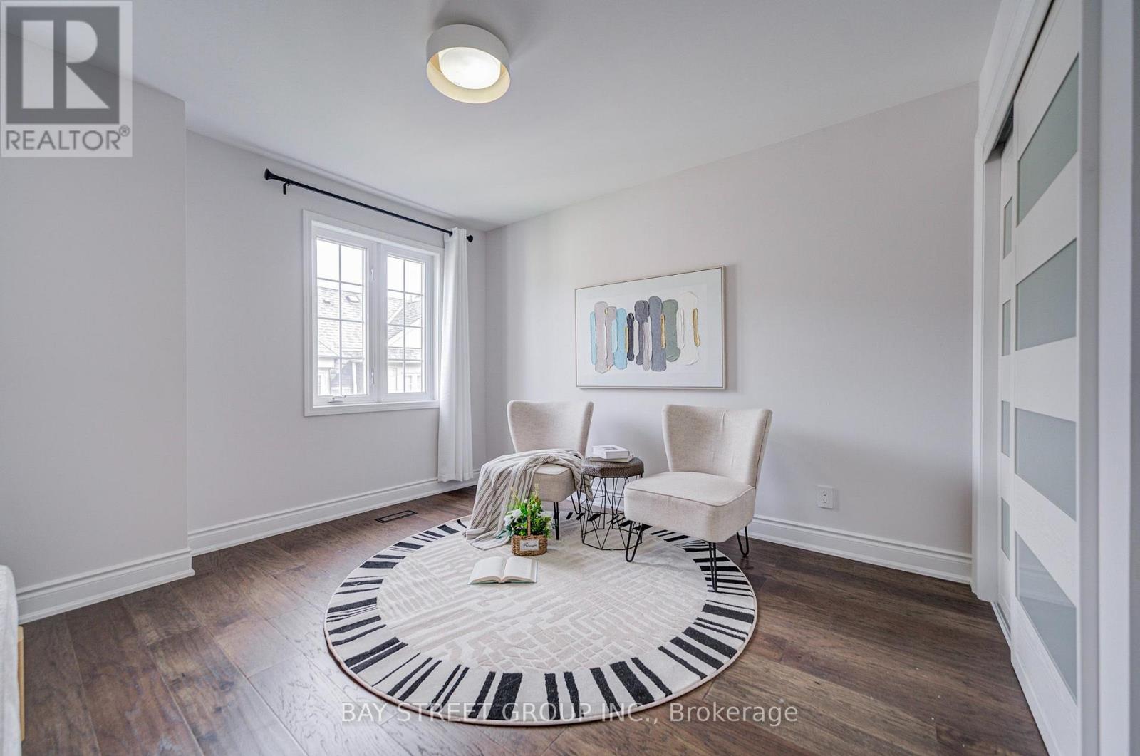 #105 11 EVERSON DRIVE - 39