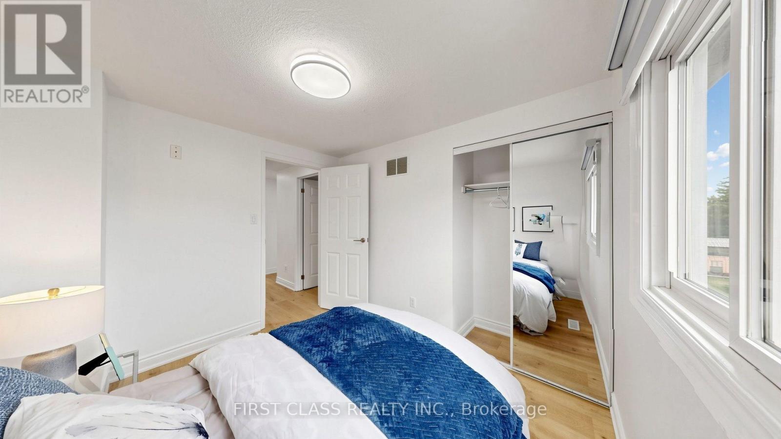 34 Mayberry Court, Brampton, ON photo 32