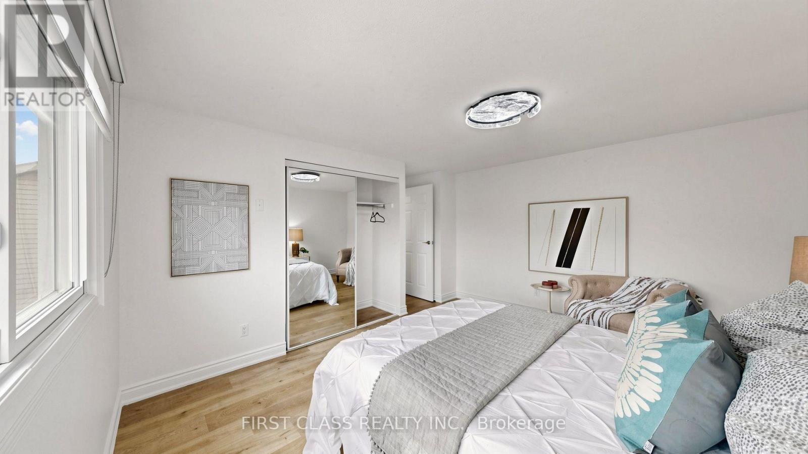 34 Mayberry Court, Brampton, ON photo 30