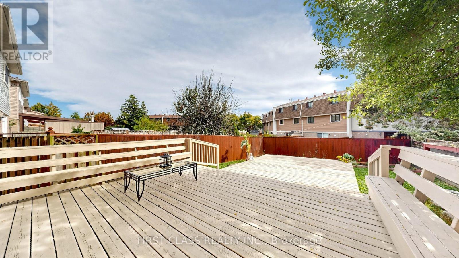 34 Mayberry Court, Brampton, ON photo 43