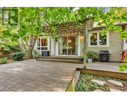 2198 Woodglen Crescent, Burlington, ON L7L6H1 Photo 18