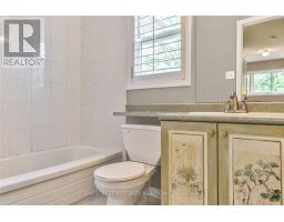 2198 Woodglen Crescent, Burlington, ON L7L6H1 Photo 12
