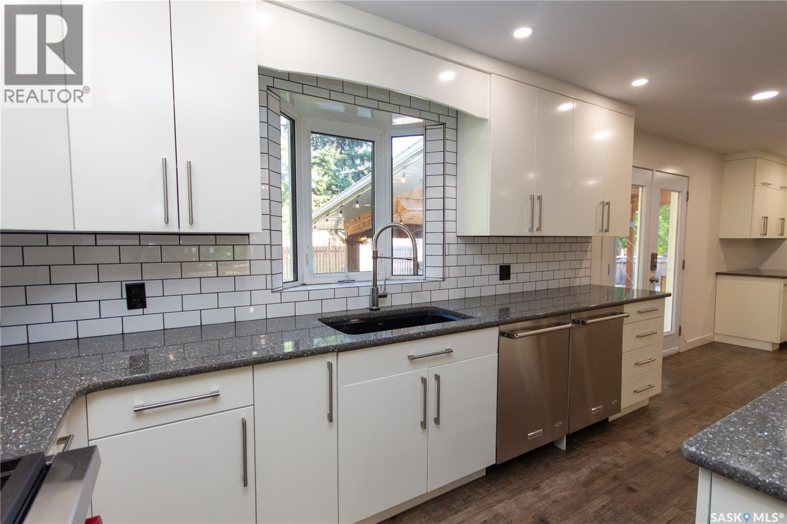 10710 Meighen CRESCENT - 6
