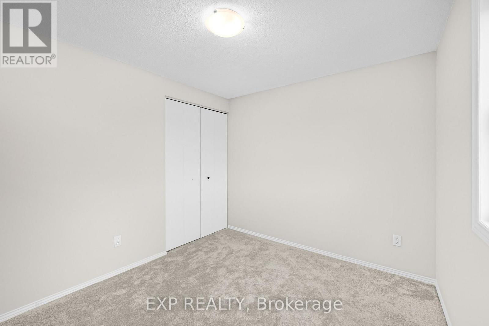 10 Donegel Place — photo 28