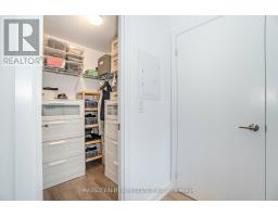 1304 - 1604 Eglinton Avenue W, Toronto, ON M6E0A1 Photo 13