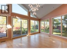 936 Mapledale Place SE - photo 34