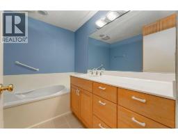 936 Mapledale Place SE - photo 44