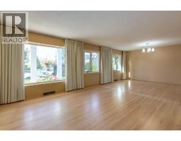936 Mapledale Place SE - photo 18