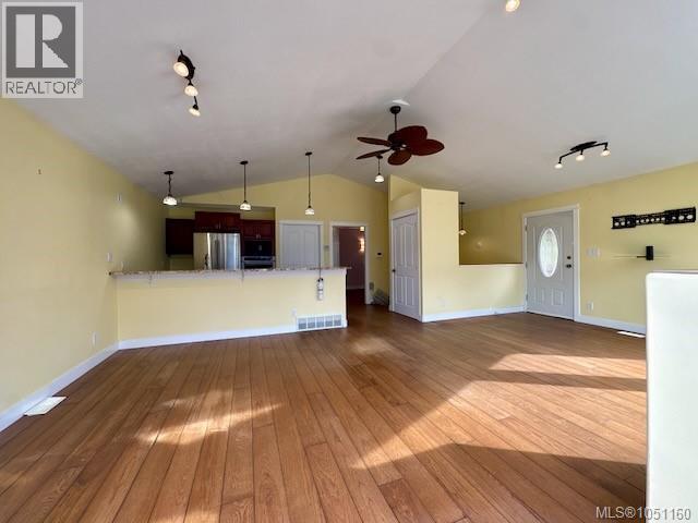 8 Copper Cres - 5