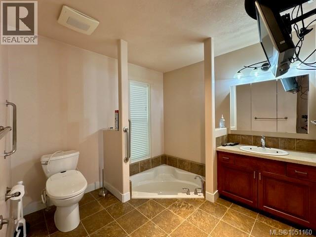 8 Copper Cres - 12