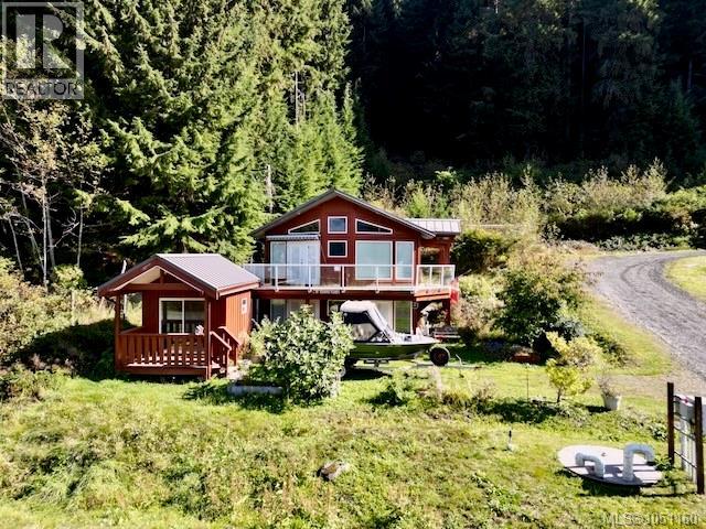 8 Copper Cres - 2